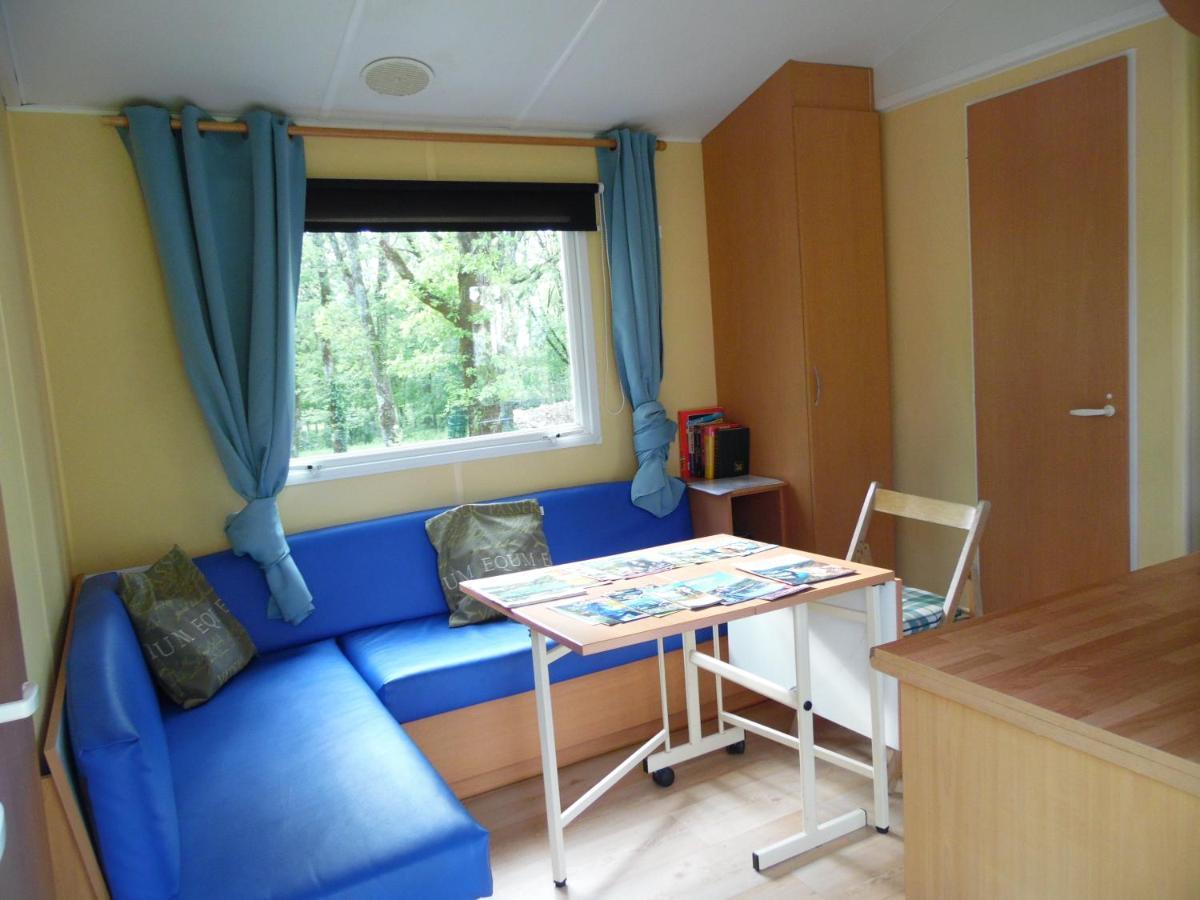 Camping Les Paillotes Payrac Exterior photo