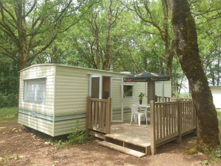 Camping Les Paillotes Payrac Exterior photo